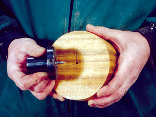 Using the Screw Chuck