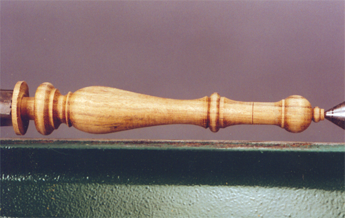 19. Final Shaping of the Spindle & Finial