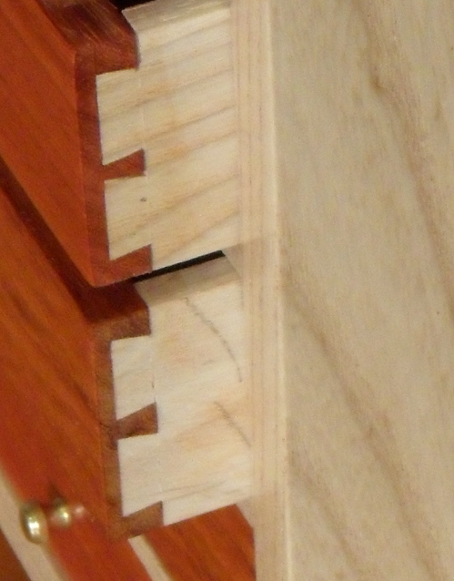 Half-blind dovetails