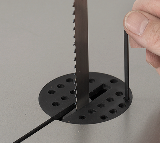 Adjustable Table Insert 